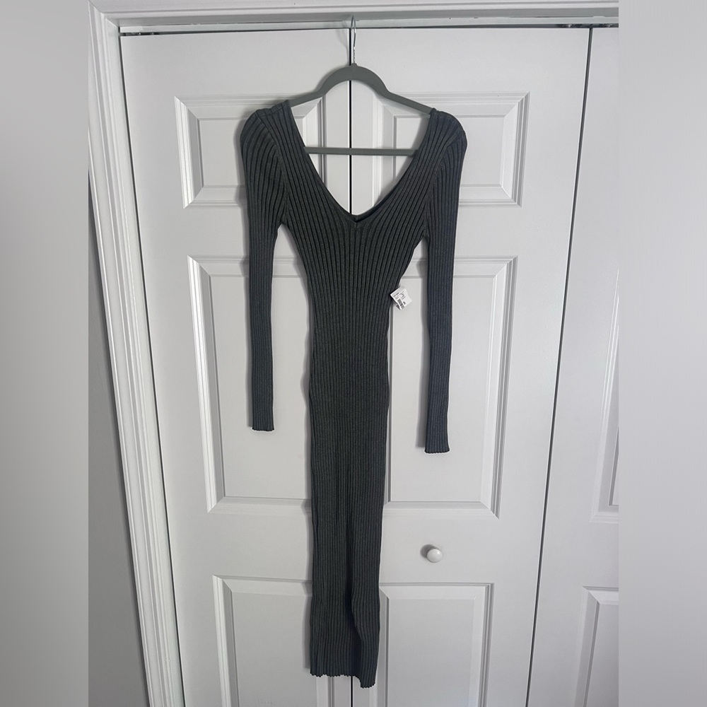 NWT Hera collection sweater maxi dress